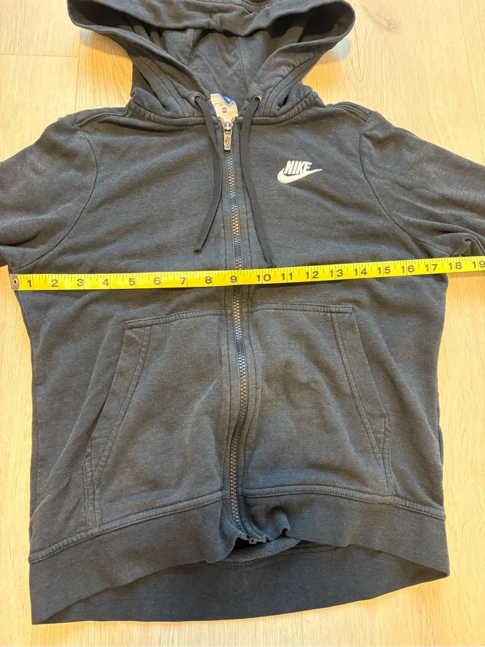 Nike classic zip